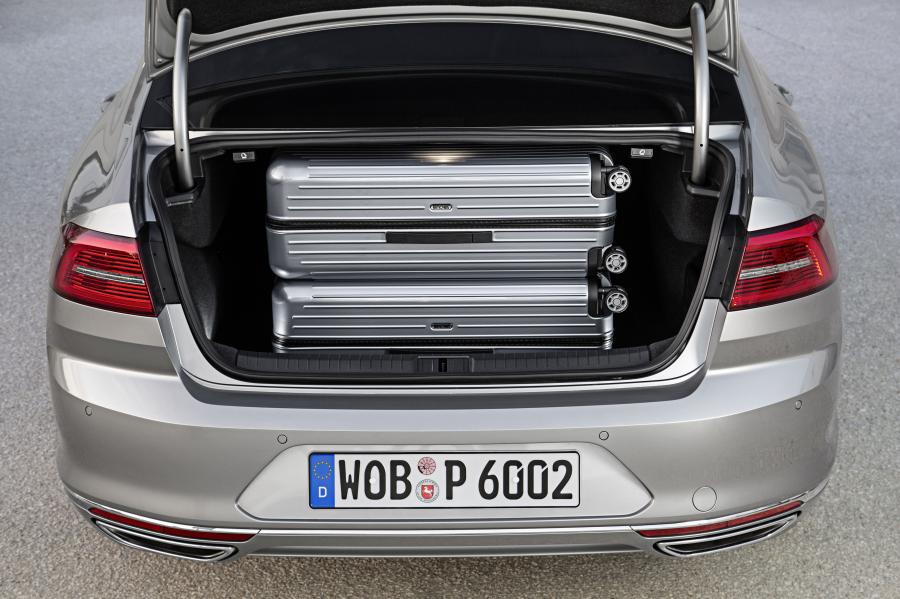  Volkswagen Passat 4-Motion 2014 года  (фото 11 из 21)